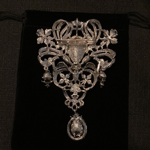 COPY - Rhinestone Brooch - Picture 2 of 4